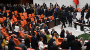 Muhalefet vekilleri isyan ediyordu: Meclis Başkanlığı kabineyi uyardı