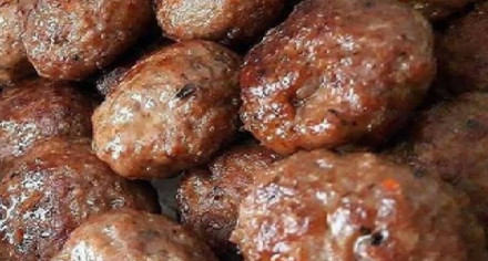 Köfte pişerken neden küçülür? Mutfakta yapılan hata