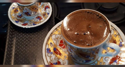 Kahve telvesini çöpe atmayın! Evde değerlendirebileceğiniz 6 pratik yöntem