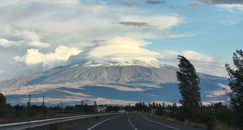 Ağrı Dağı beyaza büründü