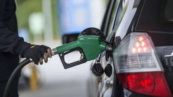 Benzine indirim geldi: Akaryakıtta yeni tabela