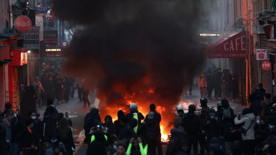 Fransa'da protestolara karşı askeri müdahale başlıyor!