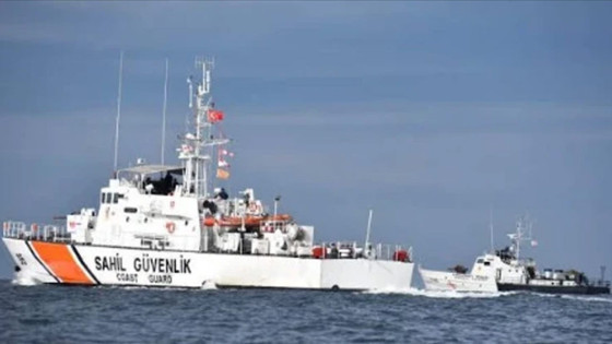 Ayvalık’ta tekne battı: 6 saat kulaç atan doktor kurtuldu