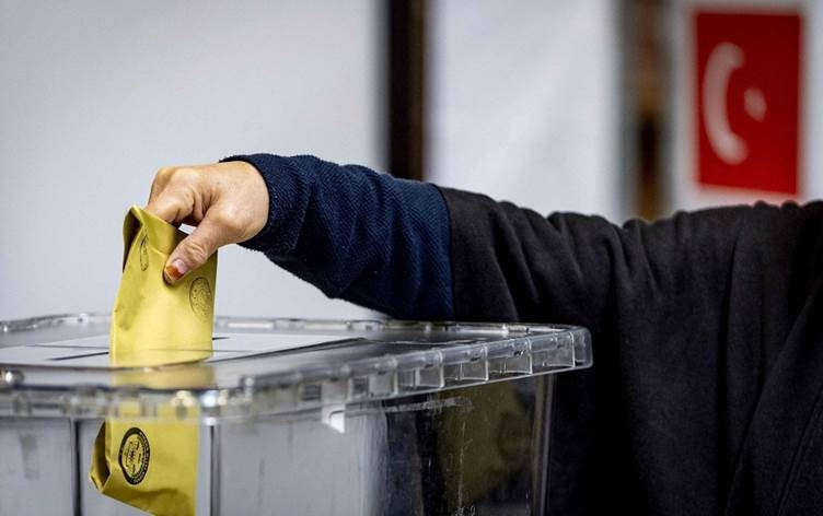 Son anket: AK Parti ve MHP oy kaybetti, işte oy oranları... - Fotoğraf: 2