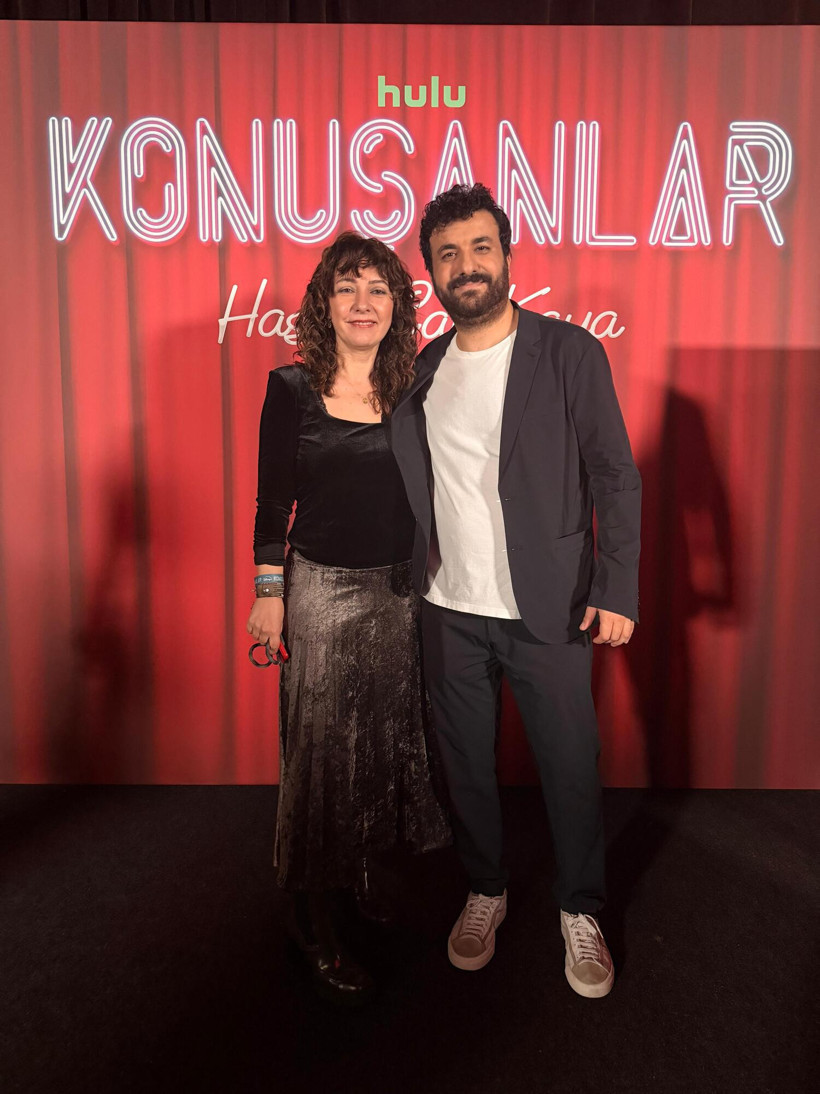 Tamam, eğleniyorum. Çok da gülüyorum, Hasan Can… - Resim : 2