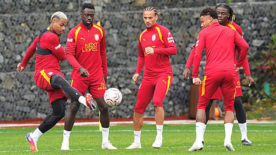 Galatasaray'ın kamp kadrosu açıklandı
