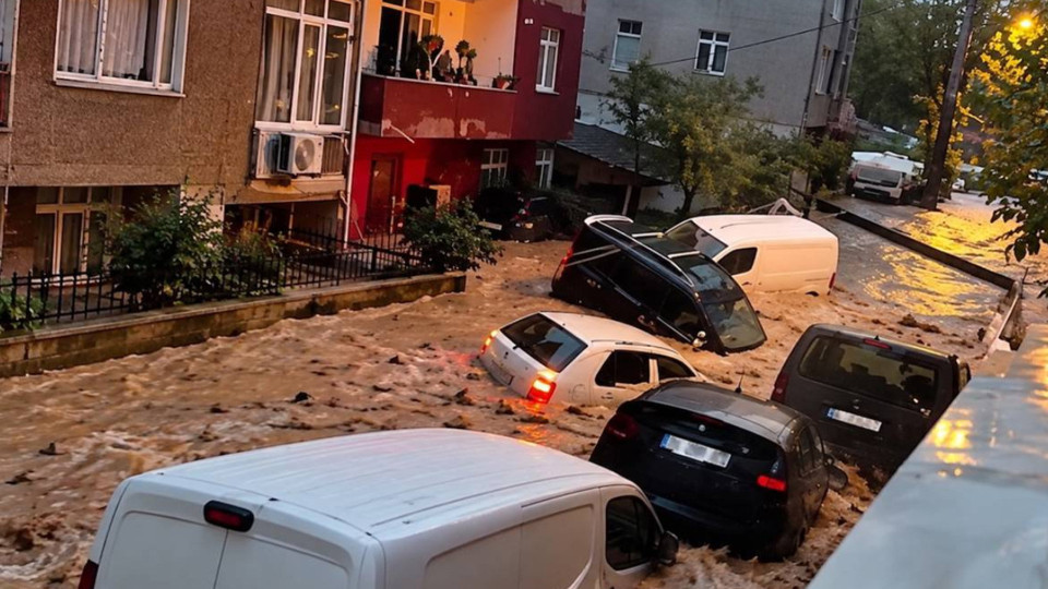 İstanbul dahil 5 il için turuncu alarm... Bakan Çiftçi uyardı: Tehlike geçmiş değil!