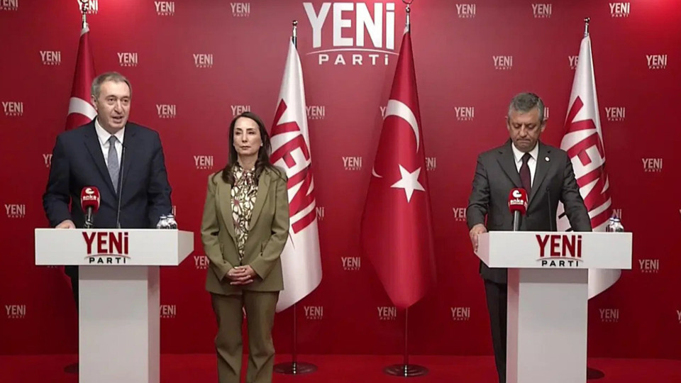 DEM Parti Özgür Özel'i ziyaret etti: Erken seçim açıklaması geldi