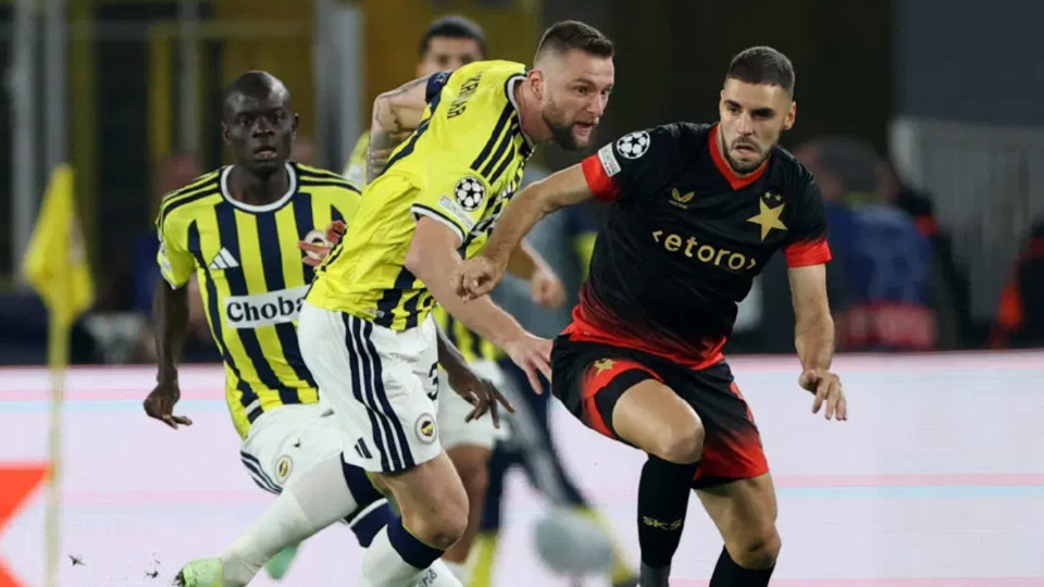 Fenerbahçe üstünlüğünü koruyamadı: Kadıköy'de uzatmalarda yıkım