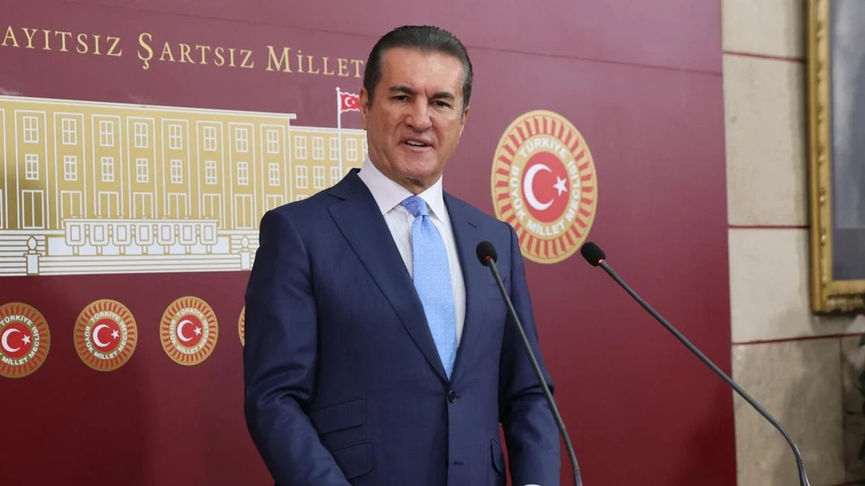 Mustafa Sarıgül'den 'şantaj ve sahte dekont' tepkisi: 'Murat Ağırel'in tutuklanması büyük haksızlık'