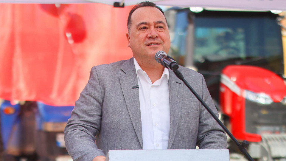 AK Parti'ye geçecek mi? Besim Dutlulu'dan iddialara net yanıt