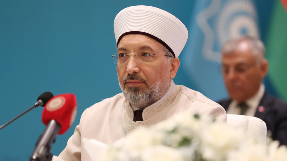 Diyanet Vakfı'ndan 'fon' iddiaları açıklaması: 'Görevden almalar sadece rastlantı'