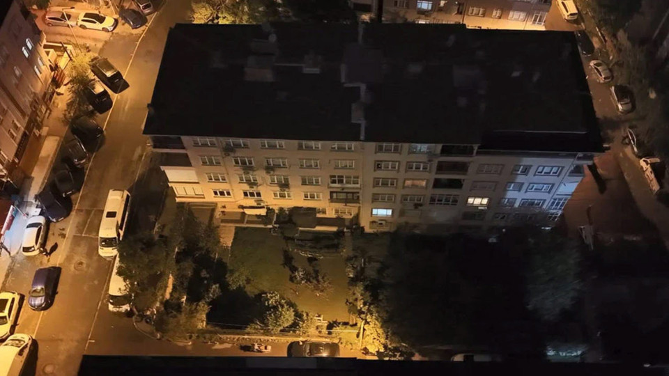 İstanbul’da kolonlarından ses gelen 5 katlı binaya tahliye!