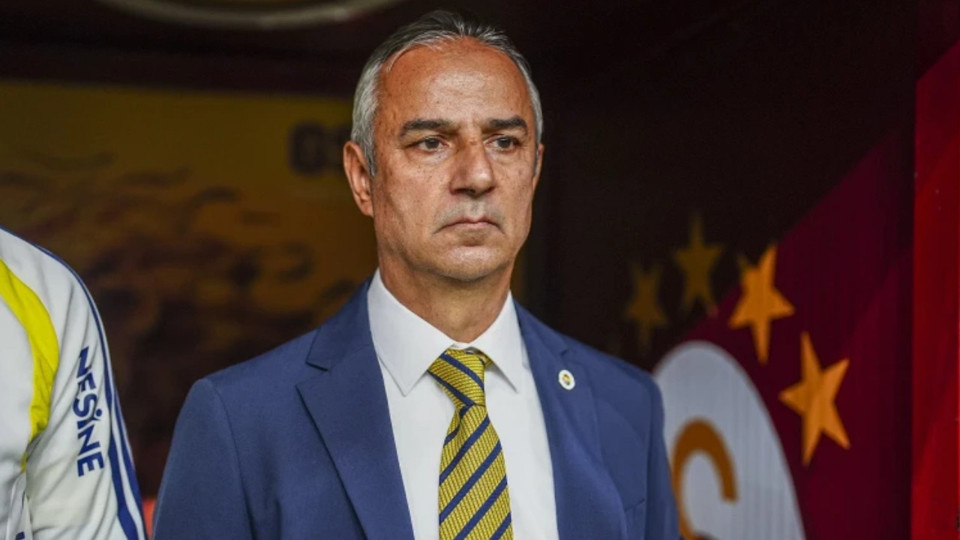 Fenerbahçe'de İsmail Kartal ile yollar ayrıldı: Yönetim, istifayı kabul etti