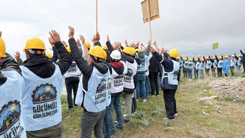 İmbat madencilik işçileri Ankara'ya yürüyor