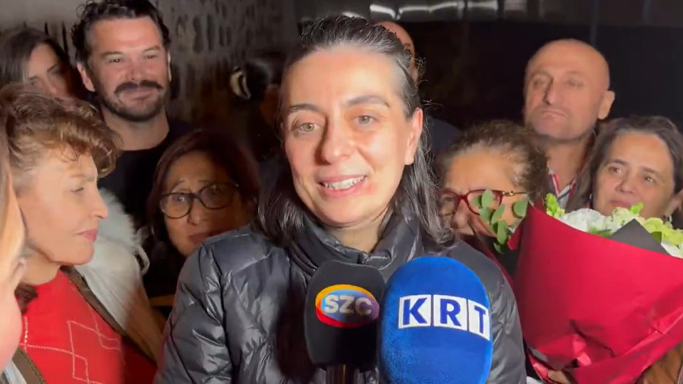 Sinem Dedetaş'tan cezaevi çıkışı sonrası ilk sözler: "Biraz yarım sevinebiliyoruz..."
