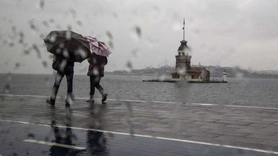 Pazar gününe dikkat: Meteoroloji 36 il için uyarı yayınladı